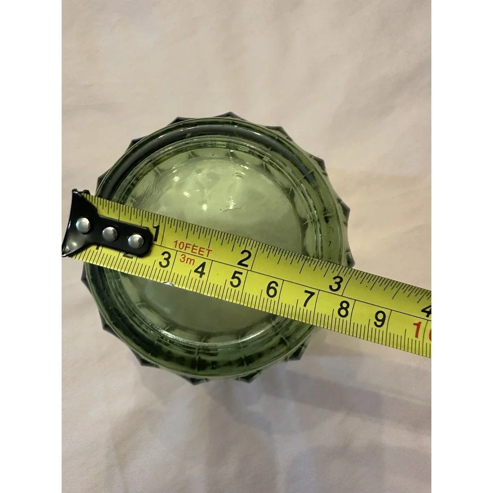 Green Ribbed Glass Vase Decorative Fluted Design Scalloped Rim 5 in Dia
